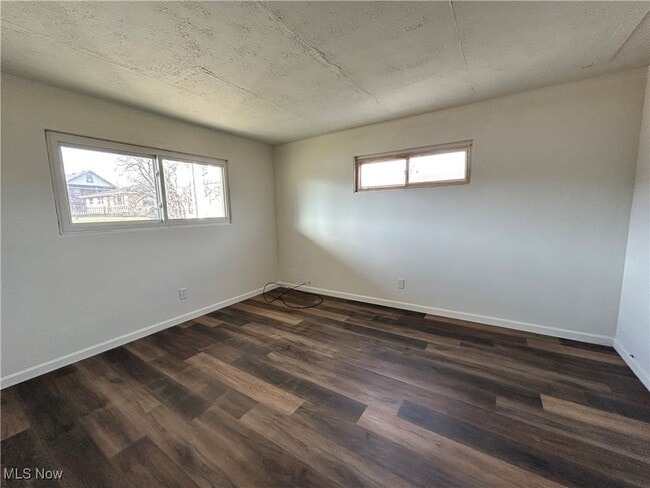 Foto del edificio - 301 Martin St