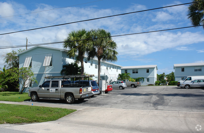 Building Photo - Village Apartments