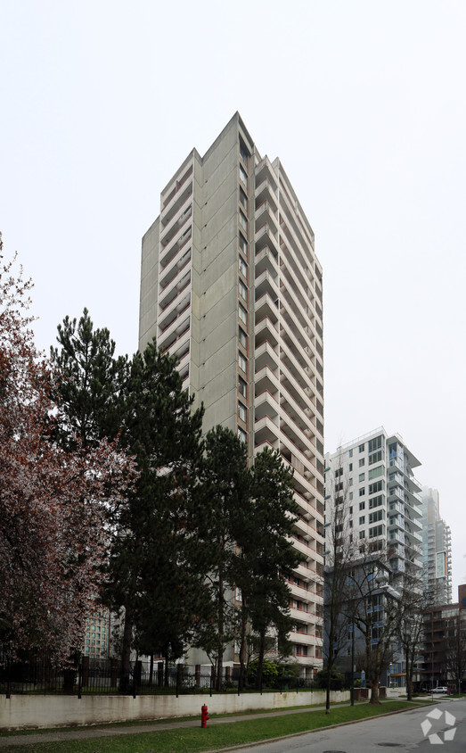 Photo principale - Carlton Court Apartments