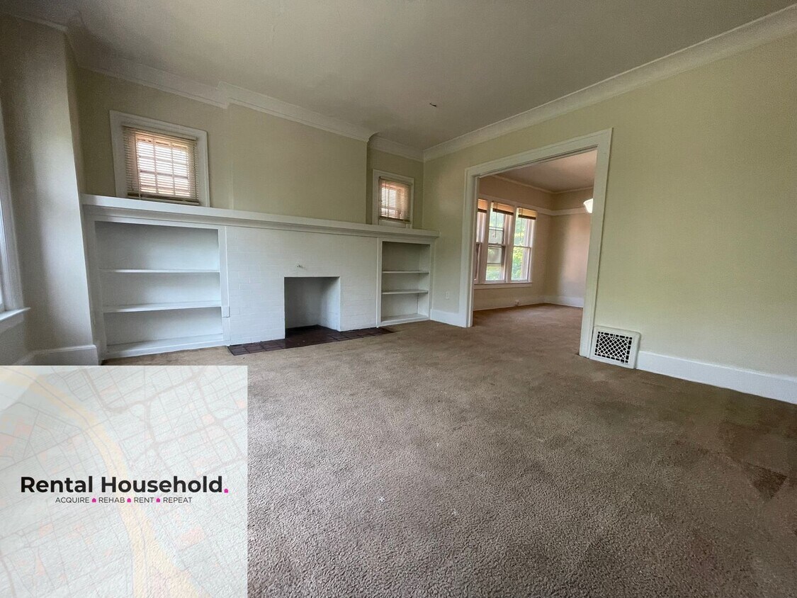 Foto principal - 5065-5067 Linsdale St.