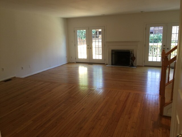 Living Room w/Fireplace - 11041 Cedarwood Dr