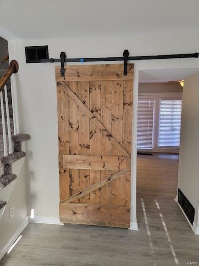 Foto del edificio - 1003 PINE STREET | SAINT CHARLES 63301