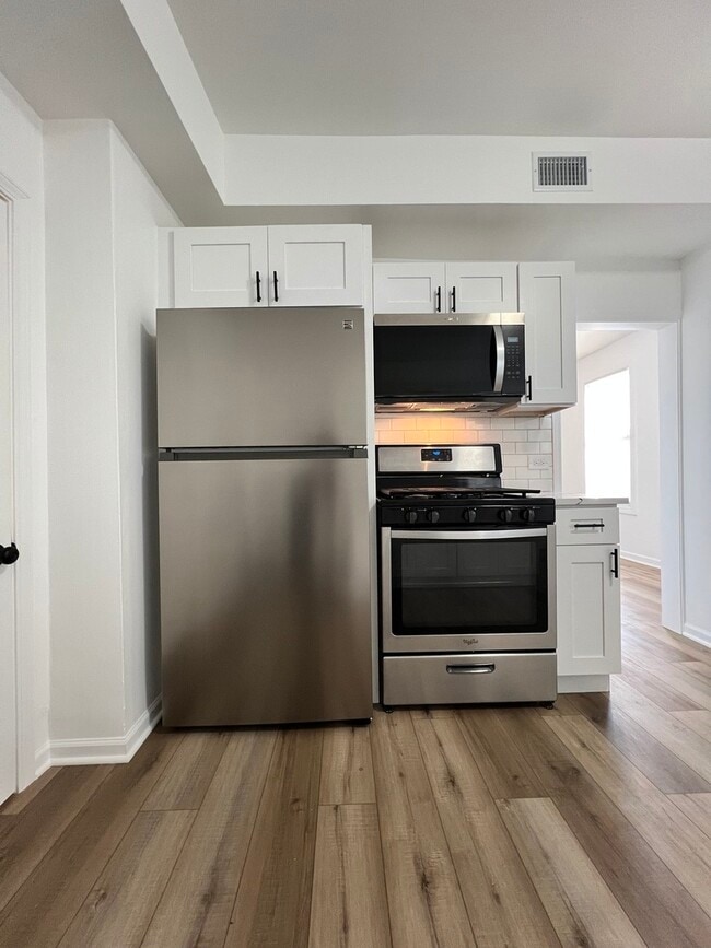 Foto del edificio - 5714 W Grand Ave