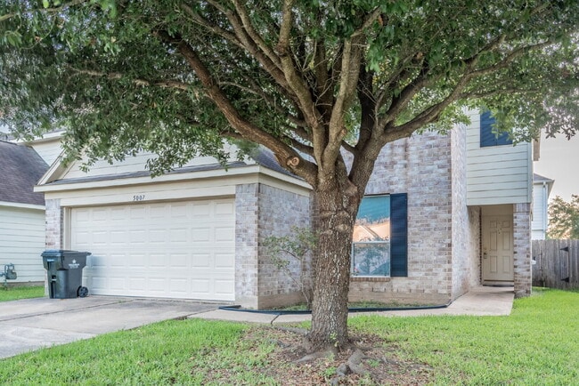 Building Photo - 5007 Oak Stand Ct