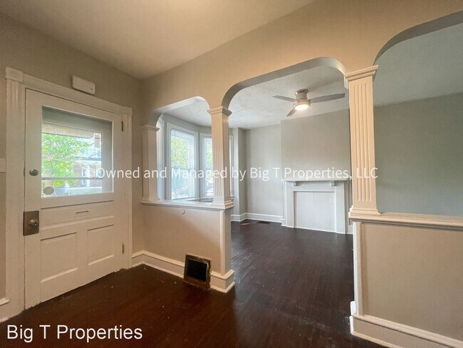 Building Photo - 3 br, 1 bath House - 209 W 19th Street