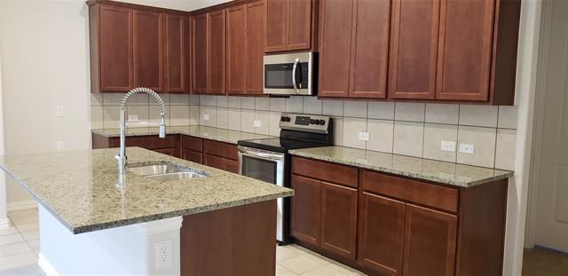 Building Photo - 11424 White River Dr