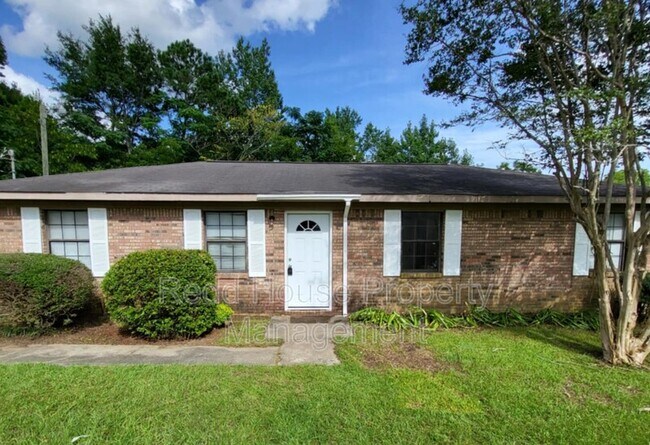 Foto del edificio - 700 N Ouida St