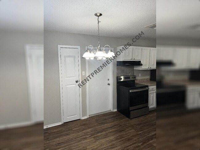 Foto del edificio - 3322 Country View, Schertz, TX 78108