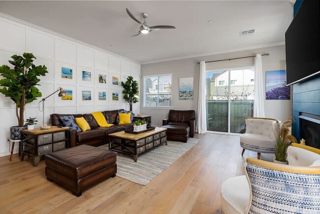 Building Photo - 1416 MacKinnon Ave