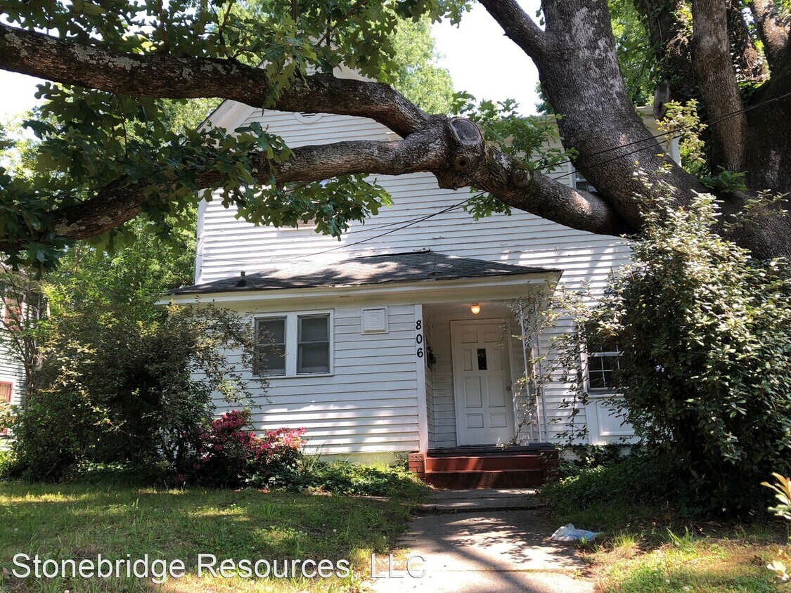 806 Rankin Pl, Greensboro, NC 27403 Room for Rent in Greensboro, NC