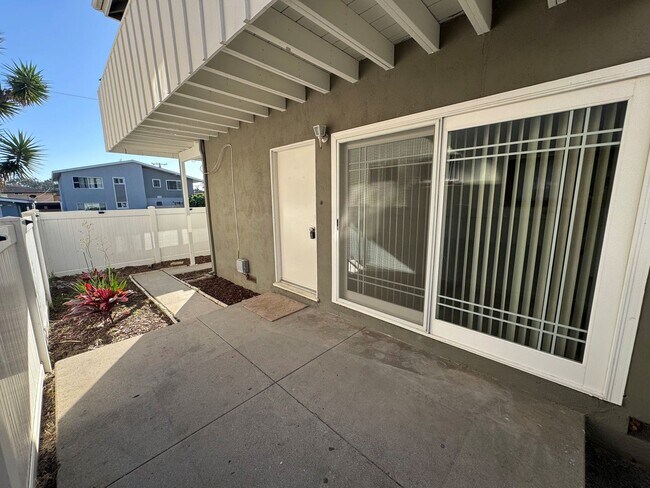 Foto del edificio - 3363rex