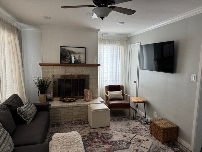 Foto del edificio - 56 N 1150 W