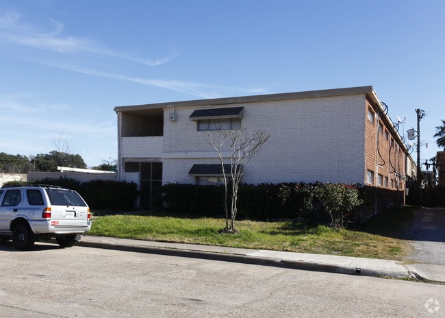 Building Photo - 9603 Kapri Ln