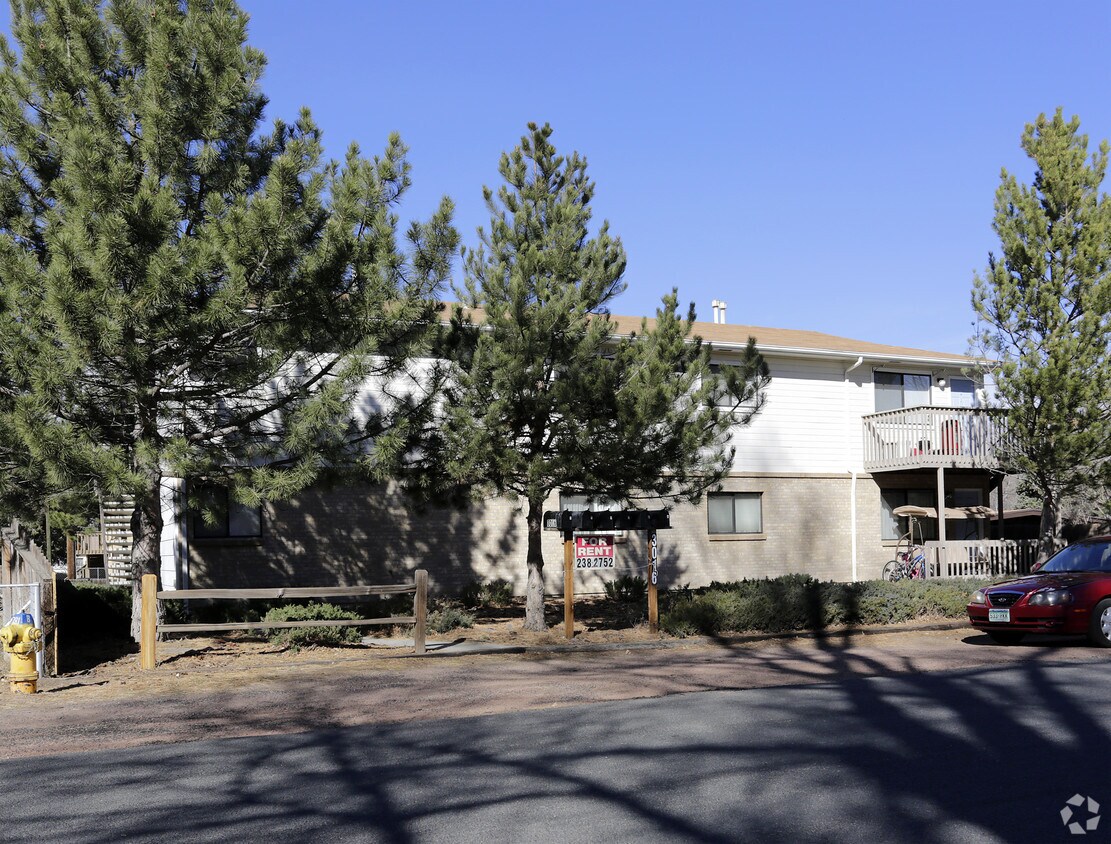 Primary Photo - 3016 Illinois Ave