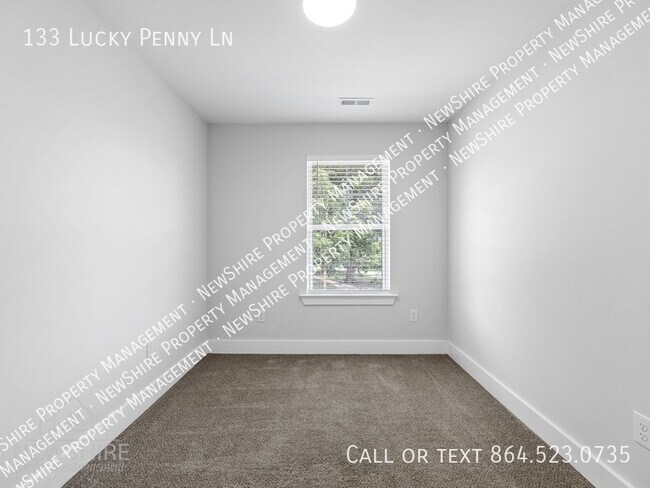 Foto del edificio - 133 Lucky Penny Ln