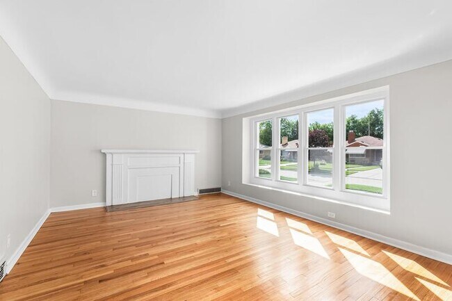 Foto del edificio - 24050 Blackstone St