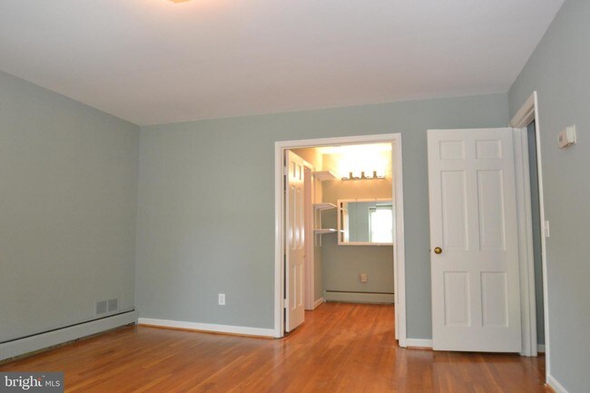 Foto del edificio - 8007 Lewinsville Rd