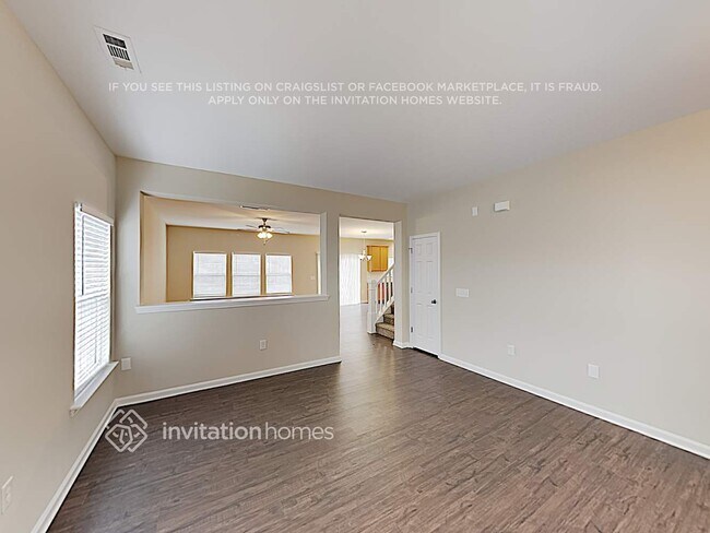 Foto del edificio - 4406 Kiddle Ln