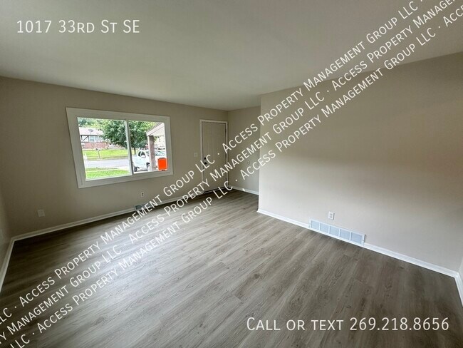 Foto del edificio - 1017 33rd St SE