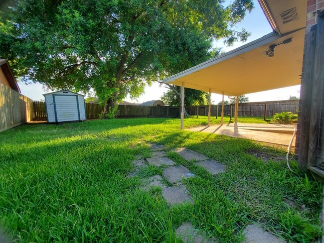 Foto del edificio - 7801 Barryknoll Ln