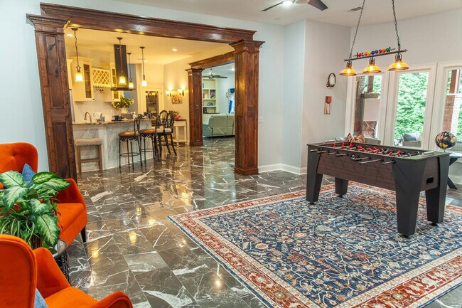 Foto del edificio - 13720 Freemanville Rd