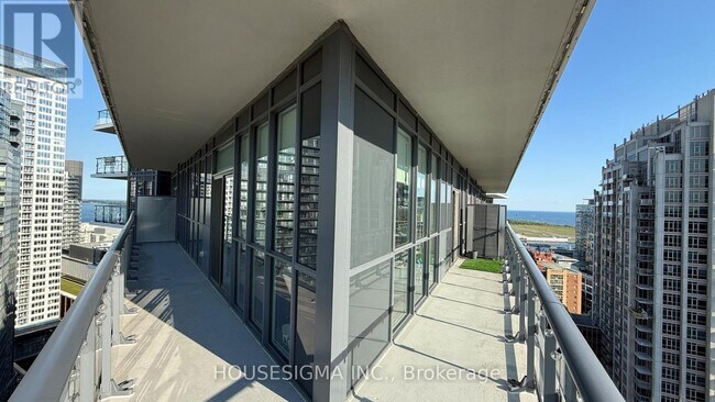 Building Photo - 38 Iannuzzi St