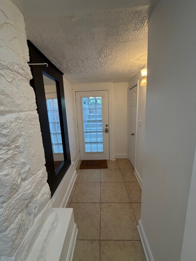 Foto del edificio - 2302 1st St NW
