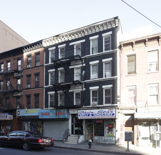 Building Photo - 461 Dekalb Ave