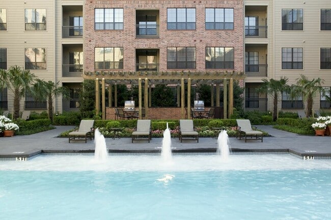 Comfort meets luxury outdoors. - 2222 Smith