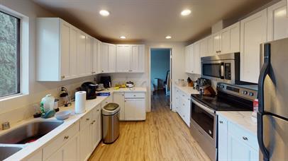 Building Photo - 5062 Alumni Pl