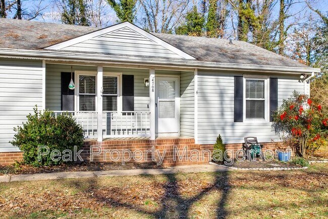 Foto del edificio - 4708 Gaardahl Dr