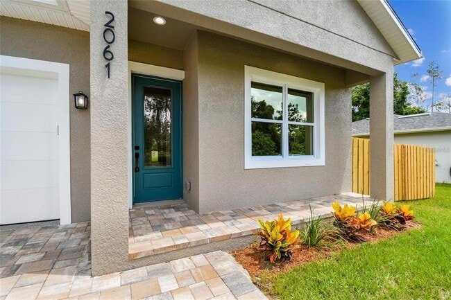 Foto del edificio - 2061 19th Ave SW