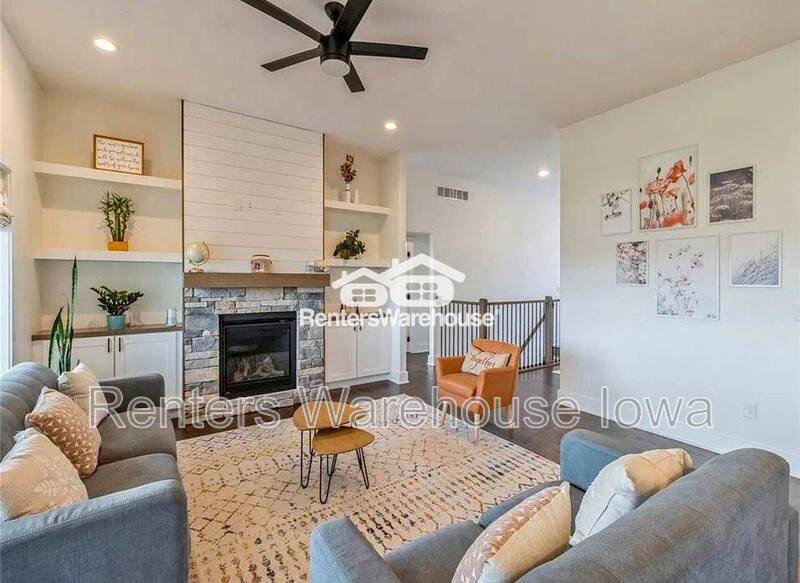 Foto principal - 940 Daybreak Dr