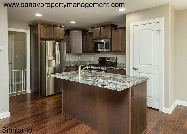 Building Photo - Perfect Single Family Home in Norwalk