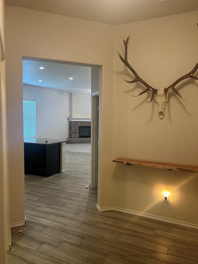 Foto del edificio - 1023 E 90th St
