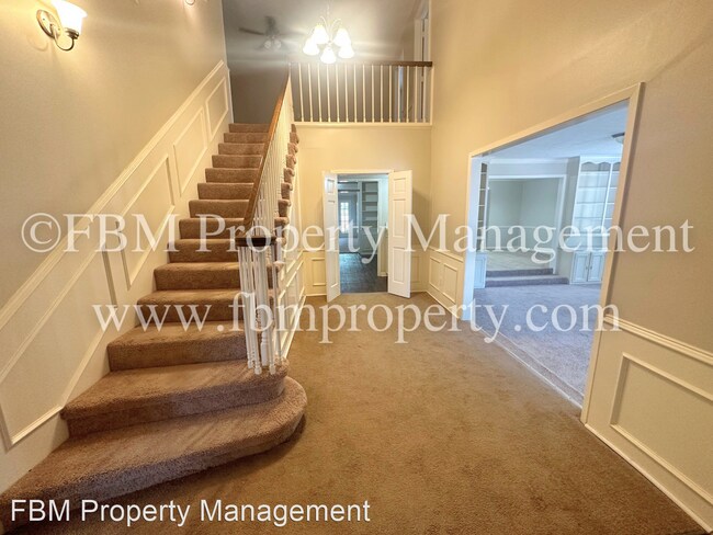 Foto del edificio - 4 br, 2 bath House - 1218 Lexington Sq.