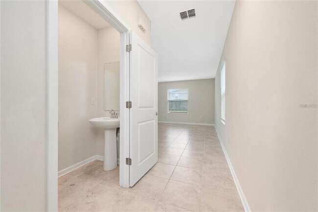 Foto del edificio - 2843 Alder Berry Blvd