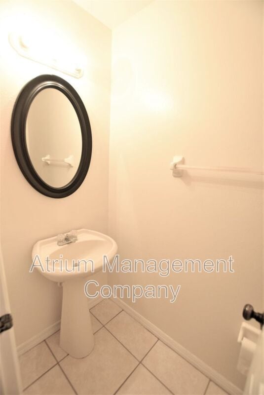 Building Photo - 5514 Decatur St