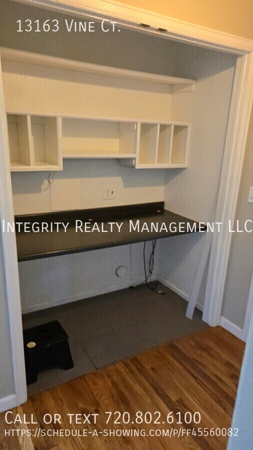 Building Photo - 13163 Vine Ct