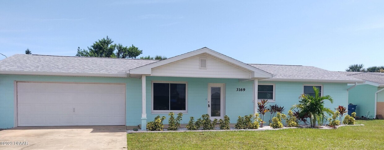 Foto principal - 3169 S Peninsula Dr