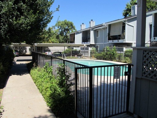 Primary Photo - 3609 Myrtle Ave