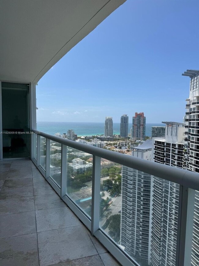 Foto del edificio - 450 Alton Rd