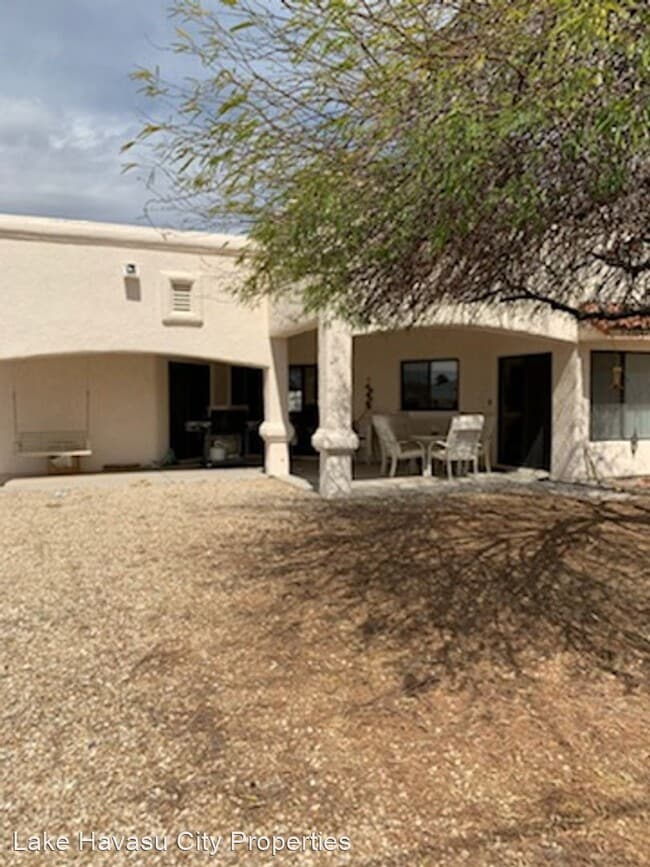 Building Photo - 3 br, 2 bath House - 3270 Fan Palm Dr