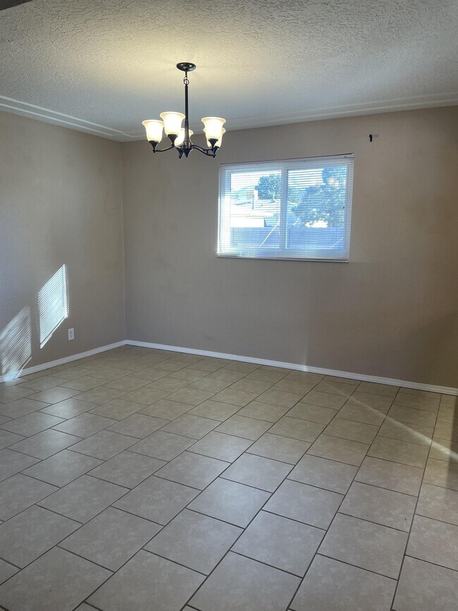 Foto del edificio - 2904 Garcia St NE