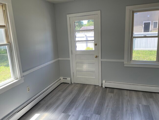 Bedroom - 7 Webb St