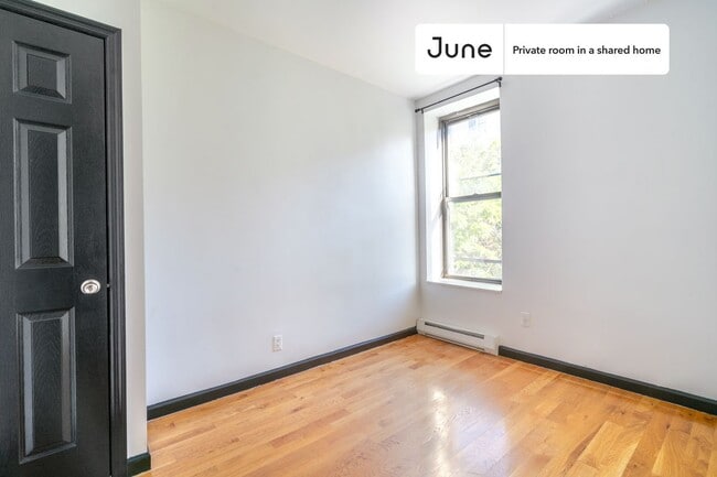 Foto del edificio - Room in Shared 3 bed/2 bath home