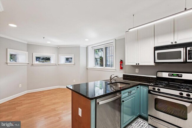 Foto del edificio - 1740 18th St NW