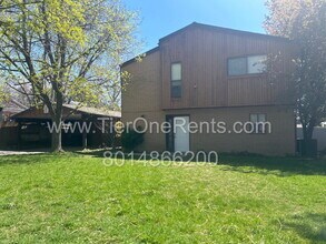 Building Photo - 2274 Four Wds Cir