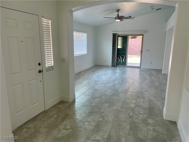 Building Photo - 3507 Pointe Vedra Ct