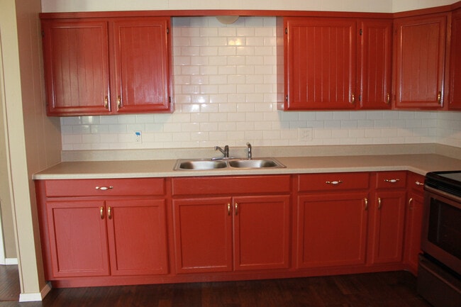 Photo - Move In Special!!!  $150 off 2nd month rent! Come take a look! House